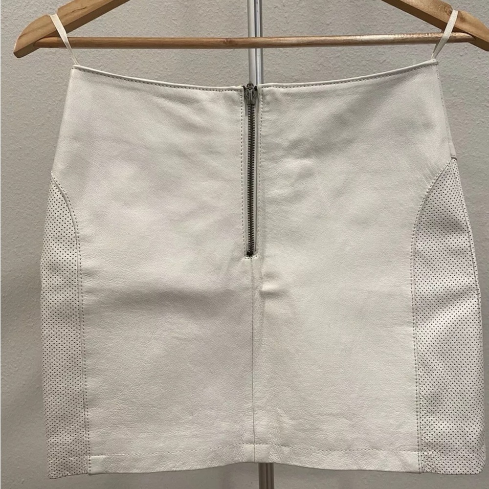 Vintage 100% Leather White Mini Skirt Size 2